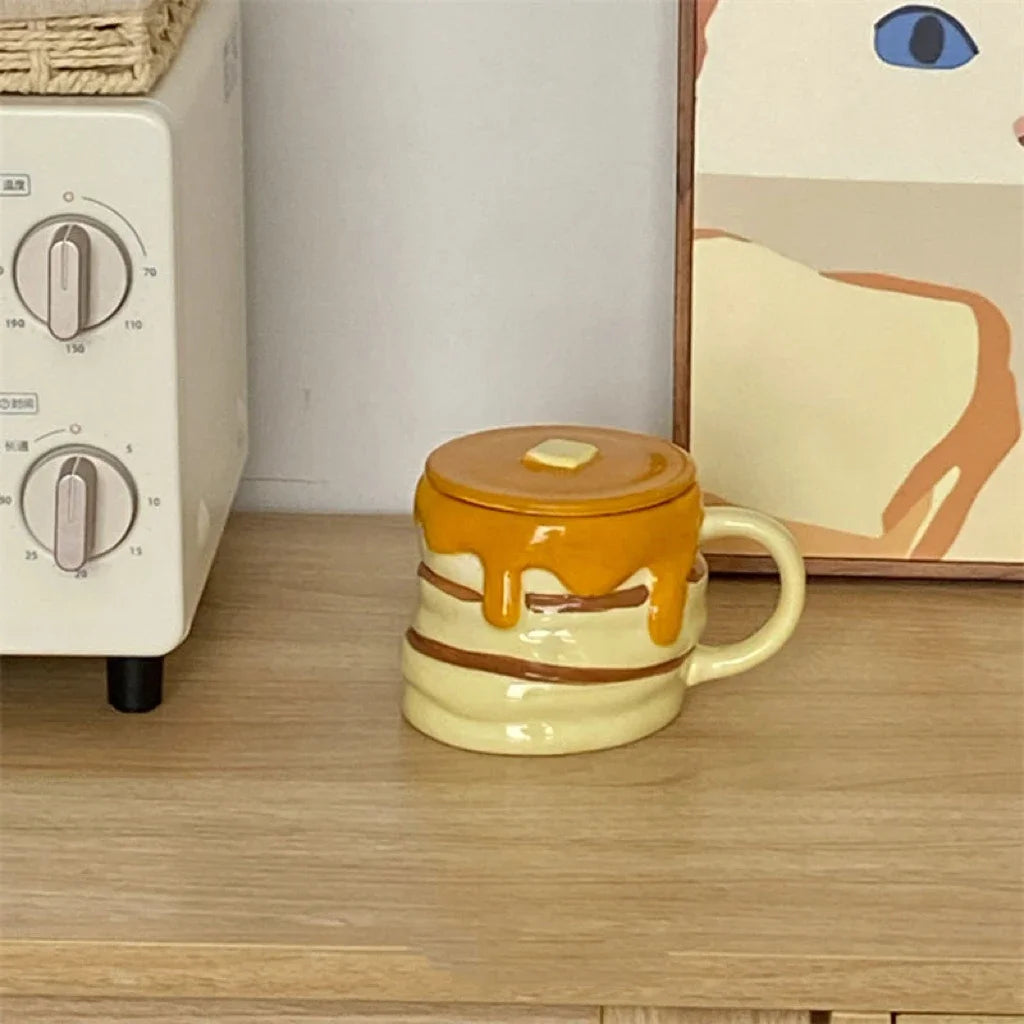 Creative Honey Muffin Shape Underglaze Ceramic Mug with Lid Coffee Cup Perfect Birthday Gift for Kid Woman 300ml Kawaii Cute Mug