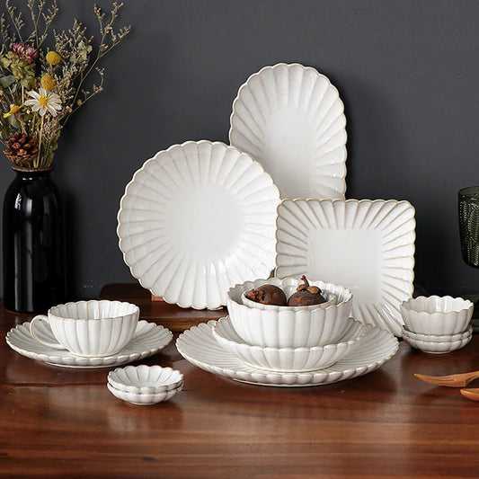 1pcs Retro Ceramic Dishes Plates Fish Dish Plates Manual Flower Relief Living Room Dinner Plate Kitchen Fruit Salad Dish Bowl